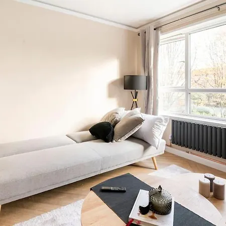 Riverside Serviced Apartments London Exterior photo